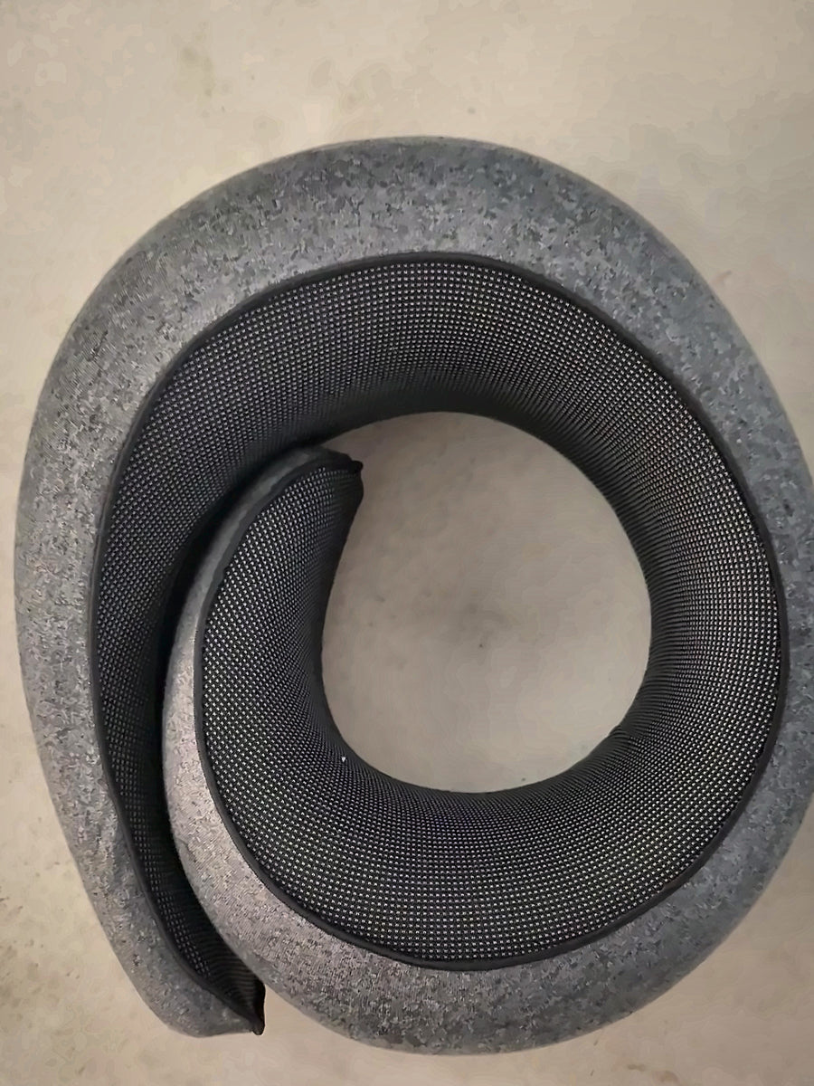 Coussin Nuita 360° vu du dessus, enroulé tout autour du cou